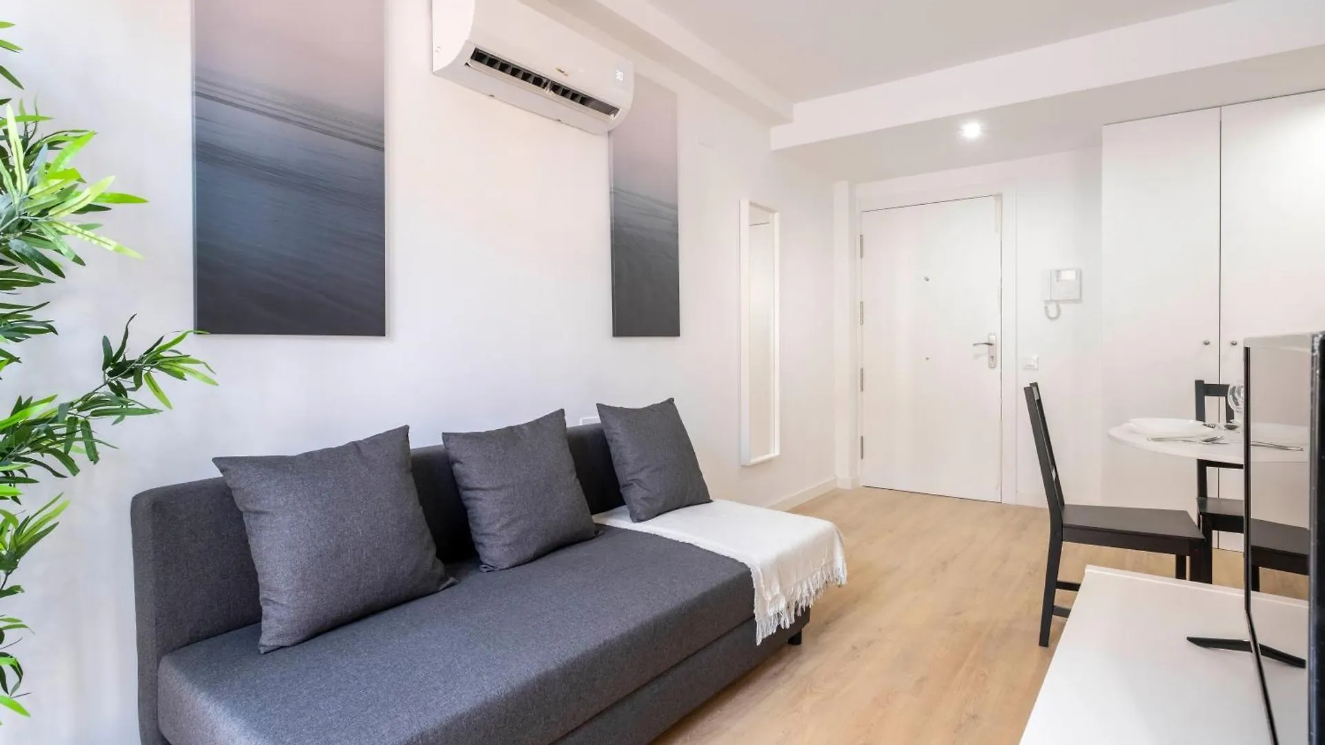 Apartment Estudio Cerca De Camp Nou L'Hospitalet de Llobregat